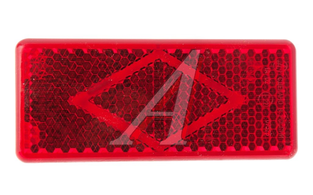 Катафот ГАЗ-3302 красный 121х52 (рисунок ромб, крепление 1 винт) АЭК